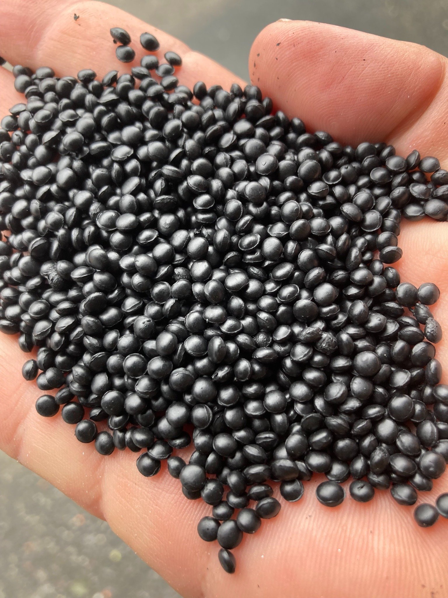 HDPE regranulát